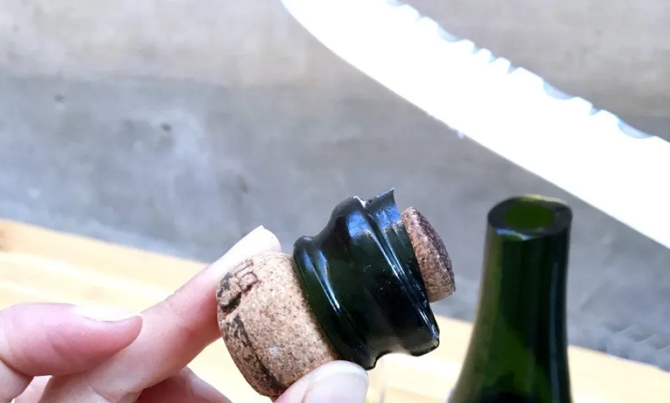 Demonstration Champagne bottle Sabering & Tasting