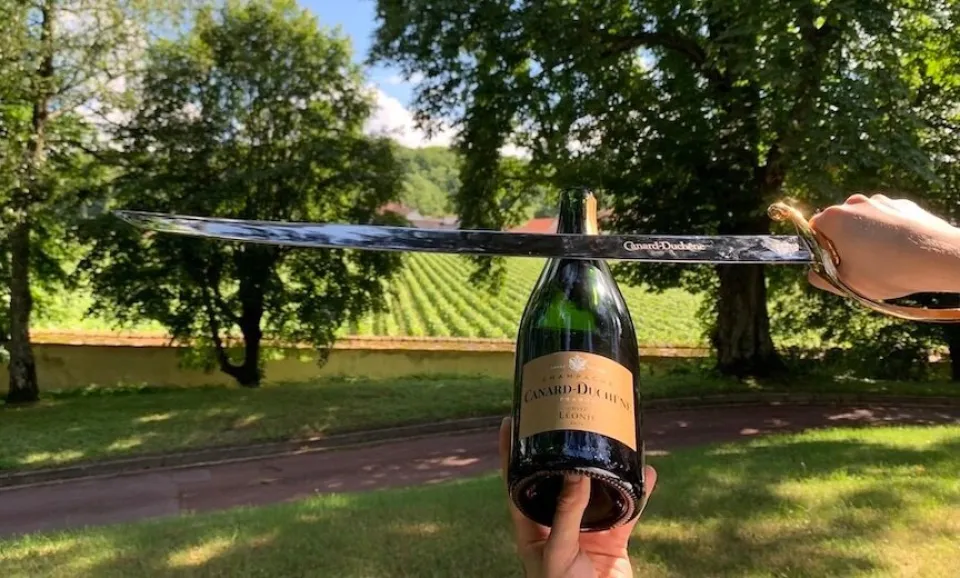 Initiation au sabrage (French)