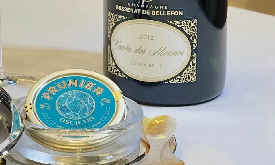 Expérience exclusive : Champagne & Caviar