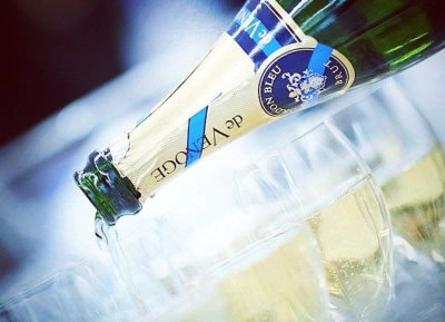 Champagne De Venoge - 9