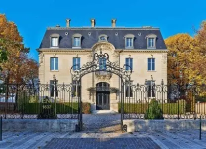 Champagne De Venoge, Épernay - Tour & Tasting
