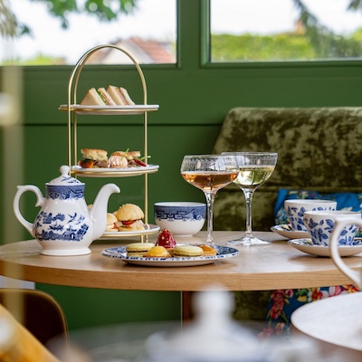 Pommery Tea Time